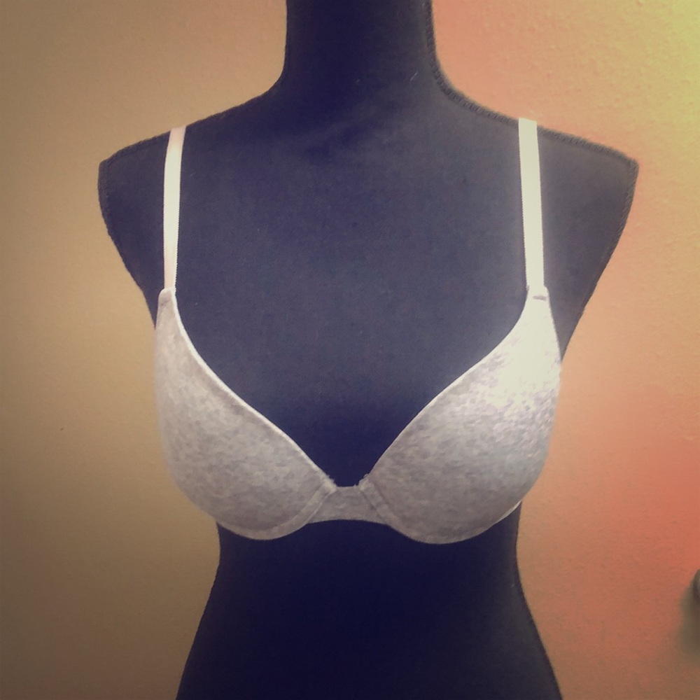 PINK Wear Everywhere Push-Up